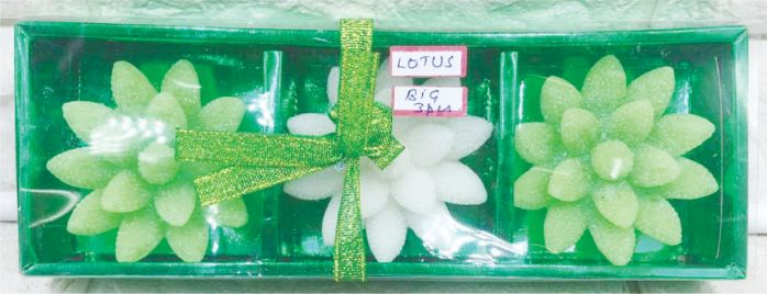 Diwali Candles Lotus Big 3 pc pack