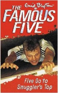 HODDER THE FAMOUS FIVE GO TO SMUGGLERS TOP